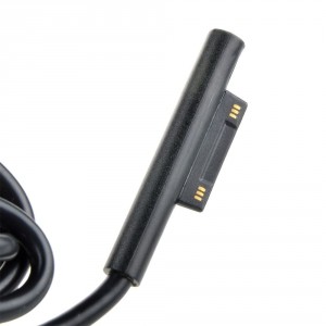 Cargador Surface 12V 2.58A